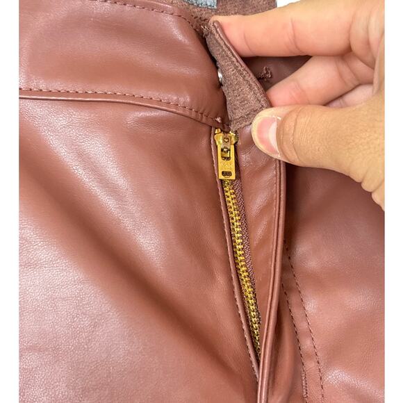 Torrid Women’s 22R Brown Perfect Skinny Faux Leather Mid Rise Pants NEW - Picture 6 of 8